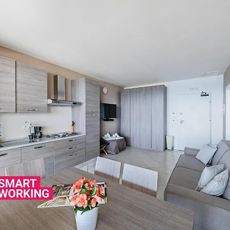 Apartment Residenza Miralago Iii By Wonderful Italy Desenzano del Garda