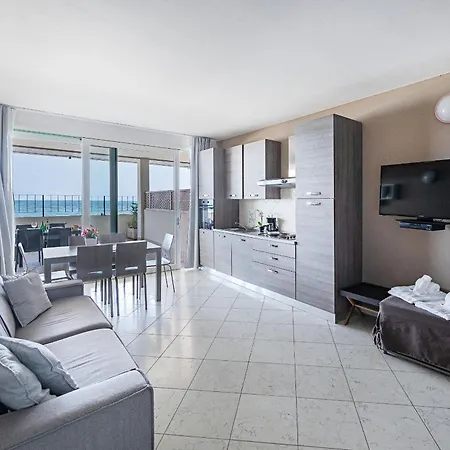 Residenza Miralago Iii By Wonderful Italy Desenzano del Garda
